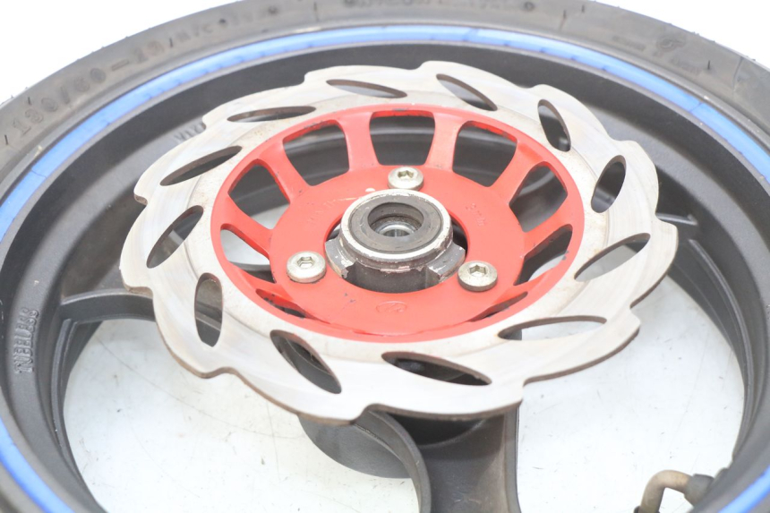 photo de FRONT WHEEL RIM EUROCKA VIRTUALITY GT 4T 50 (2011 - 2017) - Fixing points details