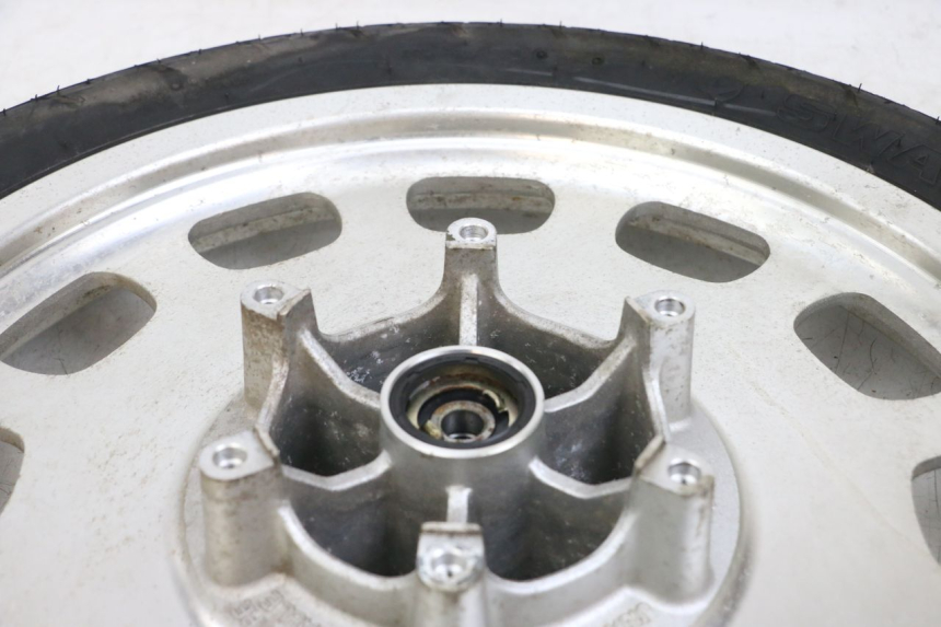 photo de FRONT WHEEL RIM DAELIM VL DAYSTAR 125 (2000 - 2011) - Technical close-up