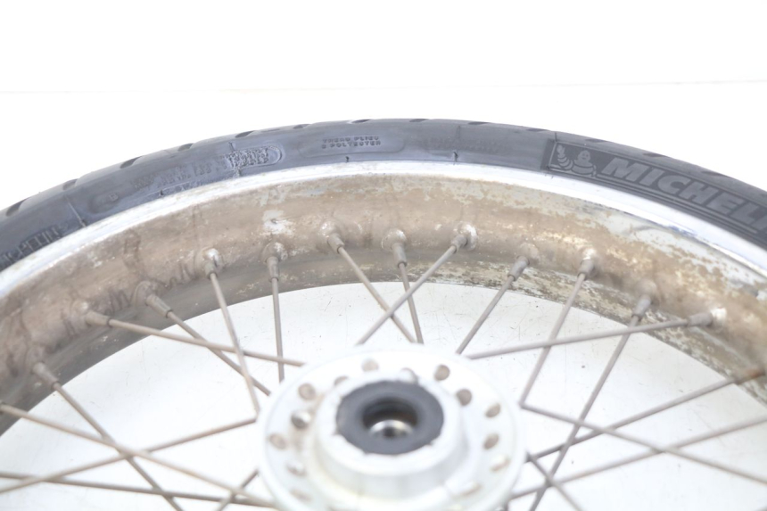 photo de FRONT WHEEL HONDA VT C SHADOW 125 (1999 - 2007) - Fixing points details