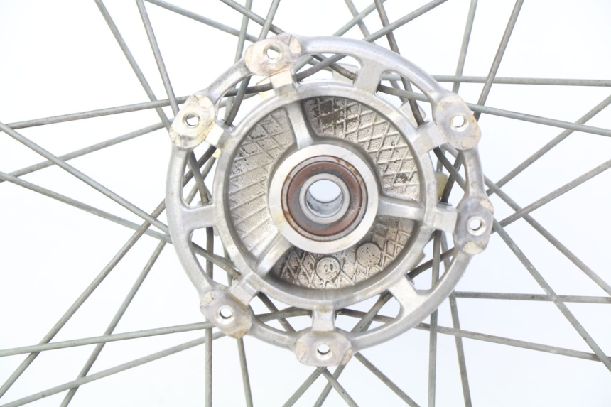 photo de FRONT WHEEL RIM MBK X-LIMIT XLIMIT 50 (2003 - 2006) - Focus on structure