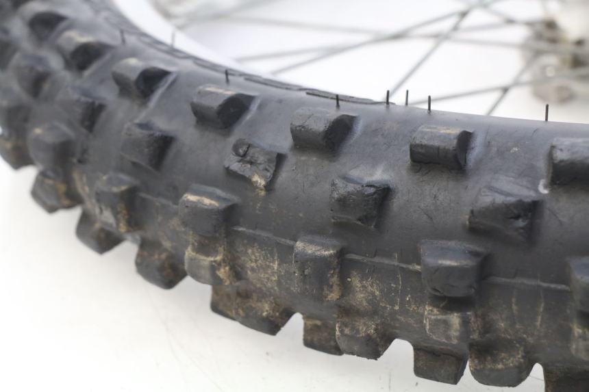 photo de FRONT WHEEL RIM MBK X-LIMIT XLIMIT 50 (2003 - 2006) - Zoom on usage condition