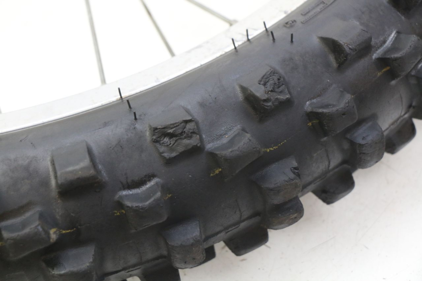 photo de FRONT WHEEL RIM MBK X-LIMIT XLIMIT 50 (2003 - 2006) - Technical close-up