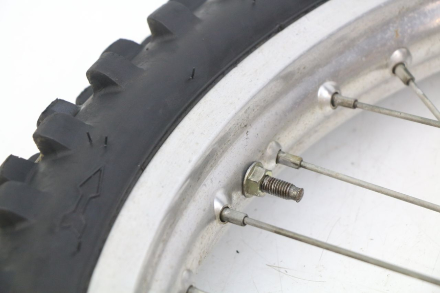 photo de FRONT WHEEL RIM MBK X-LIMIT XLIMIT 50 (2003 - 2006) - Fixing points details