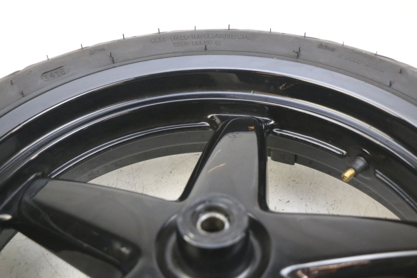 photo de FRONT WHEEL YAMAHA XMAX X-MAX 125 (2006 - 2009) - Distinctive features