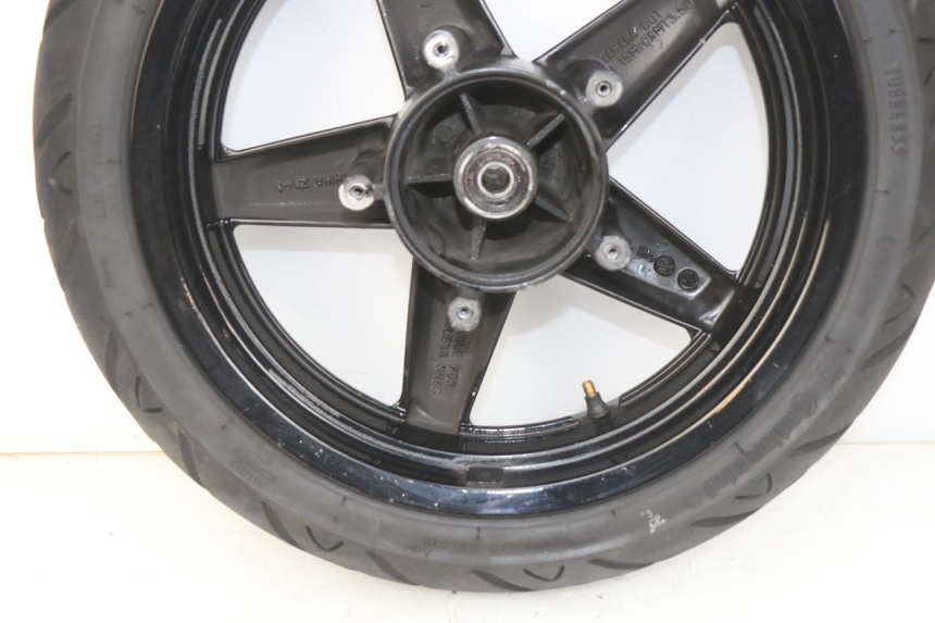photo de FRONT WHEEL YAMAHA XMAX X-MAX 125 (2006 - 2009) - Detailed visual inspection