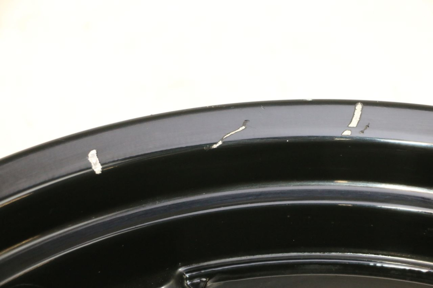 photo de FRONT WHEEL YAMAHA XMAX X-MAX 125 (2006 - 2009) - Markings and original references