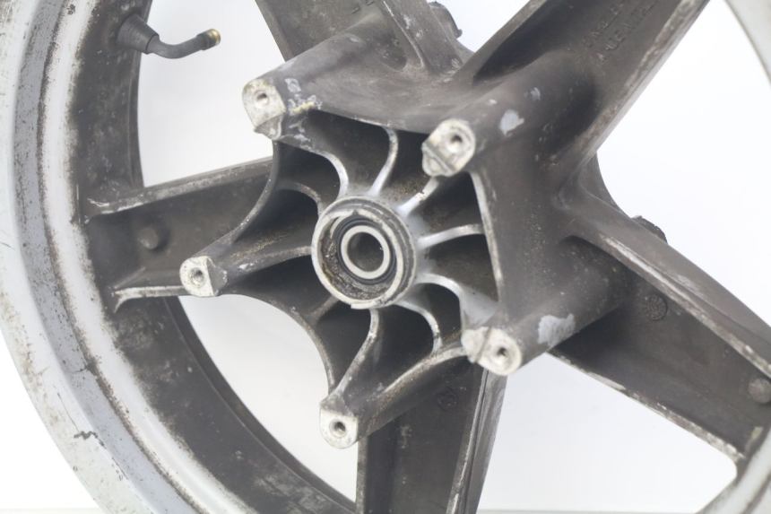 photo de FRONT WHEEL RIM PIAGGIO X9 EVOLUTION 500 (2003 - 2005) - Alternative perspective