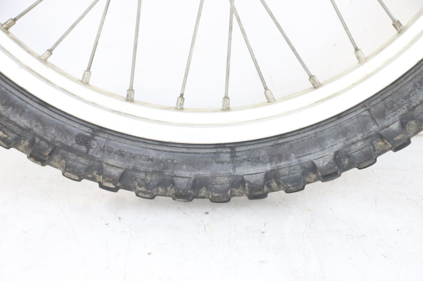 photo de FRONT WHEEL RIM PEUGEOT XP6 50 (1997 - 2003) - Distinctive features