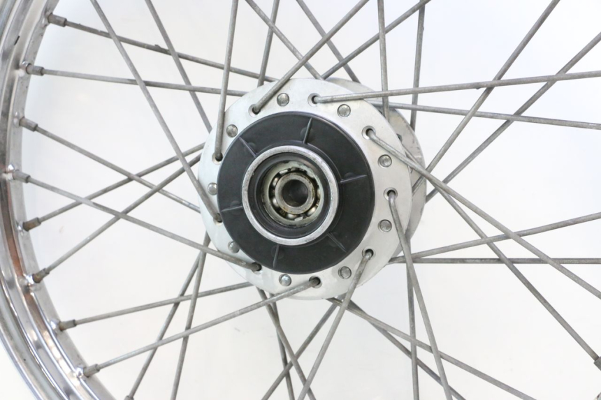 photo de FRONT RIM YAMAHA XV VIRAGO 535 (1988 - 2004) - Focus on structure