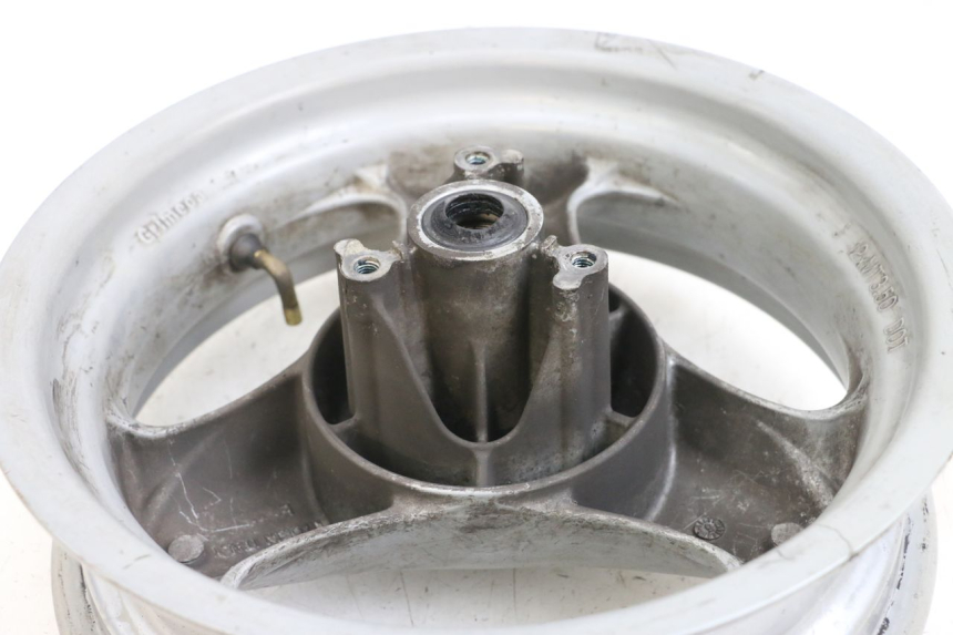 photo de FRONT RIM YAMAHA YN NEO'S 50 (1997 - 2004) - Surface and material condition