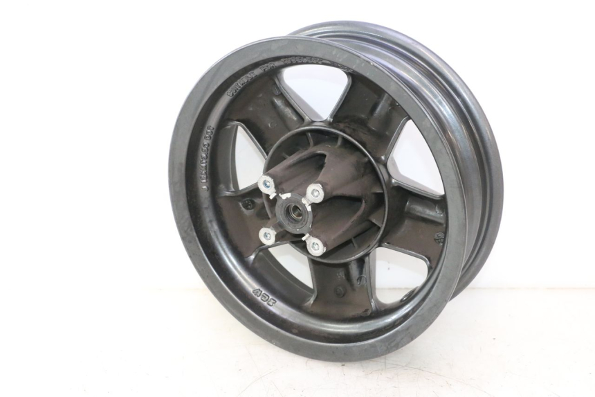 photo de FRONT RIM YAMAHA YP MAJESTY 125 (2007 - 2010) - Fixing points details