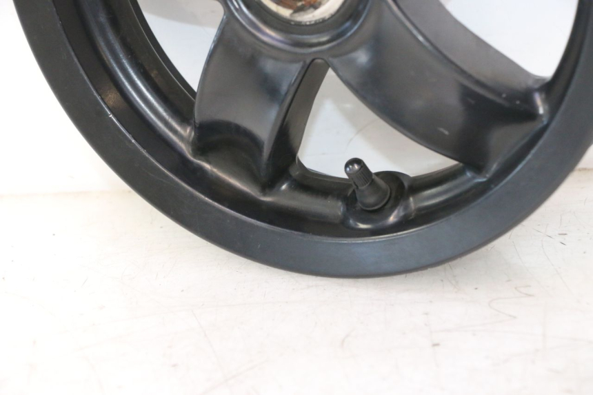 photo de FRONT RIM PIAGGIO ZIP IGET 4T 50 (2021 - 2023) - Fixing points details