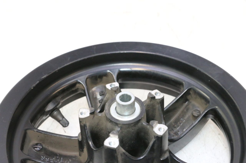 photo de FRONT RIM PIAGGIO ZIP IGET 4T 50 (2021 - 2023) - Checked used part