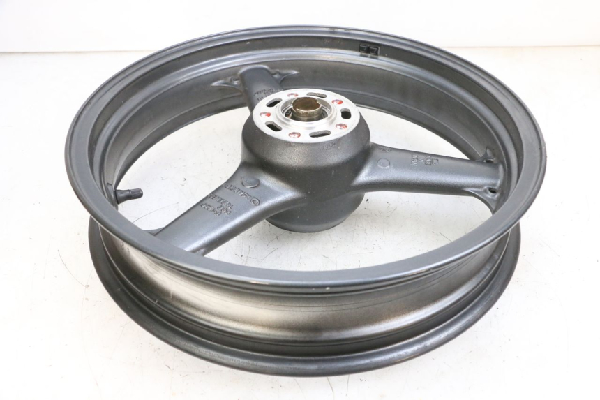 photo de FRONT RIM KAWASAKI ZR 7 750 (1999 - 2004) - Surface and material condition