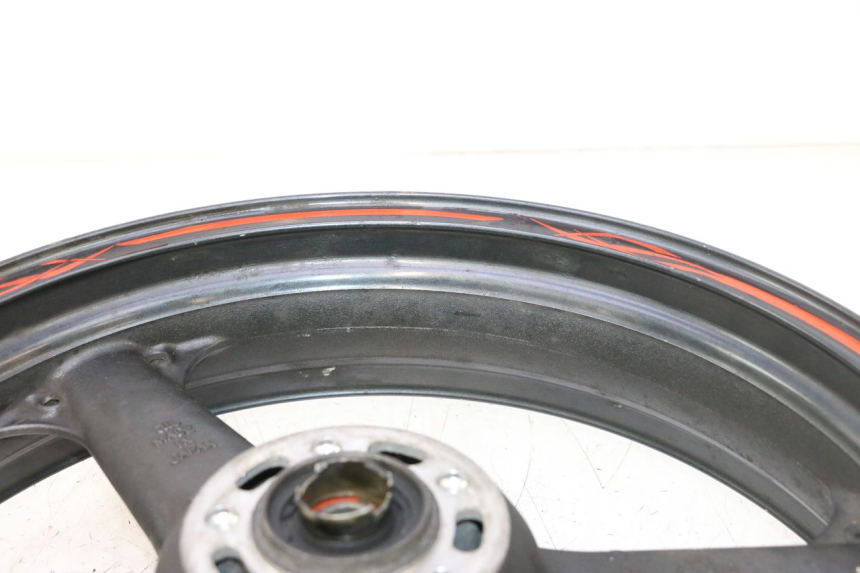 photo de FRONT WHEEL RIM KAWASAKI ZX-6R ZX6R 600 (1995 - 1997) - Distinctive features