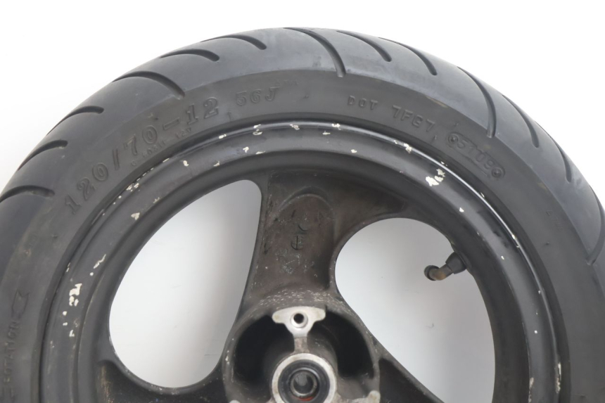 photo de FRONT RIM AND TIRE KYMCO AGILITY 4T 50 (2005 - 2018) - Markings and original references