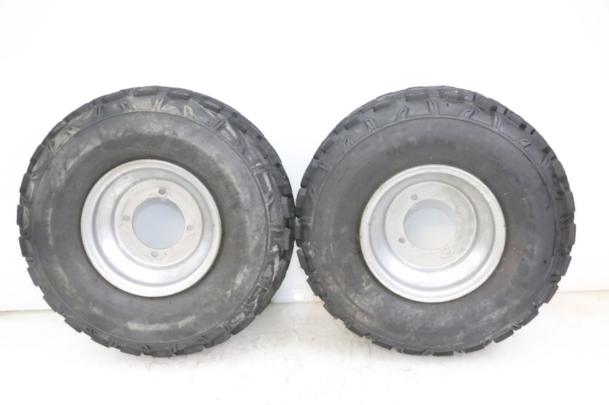 photo de FRONT RIM AND TIRE ANGELL ENFANT 1 - Main view