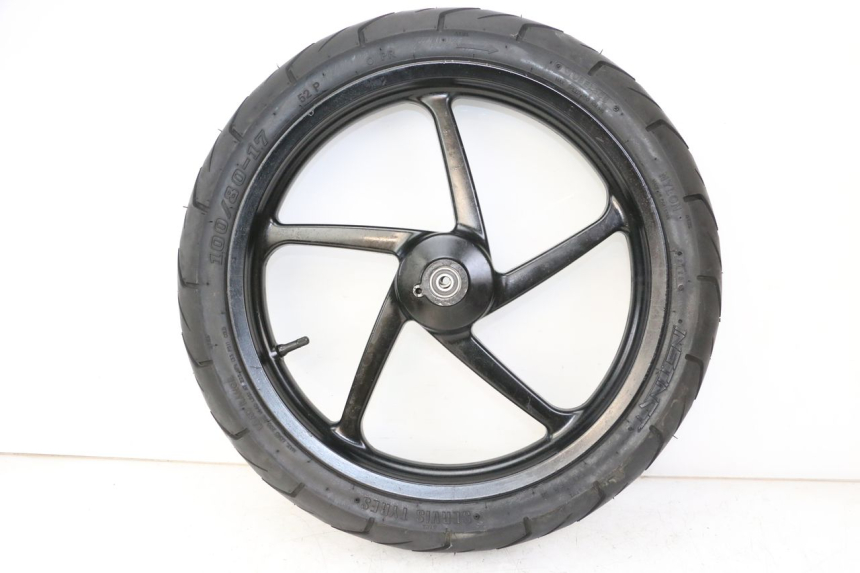 photo de FRONT RIM AND TIRE APRILIA RS 50 (1999 - 2005) - Additional view of the item