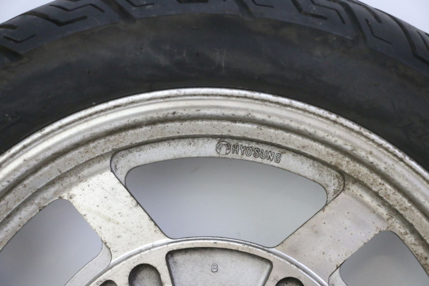 photo de FRONT RIM AND TIRE HYOSUNG GV AQUILA 125 (2000 - 2009) - Additional view of the item