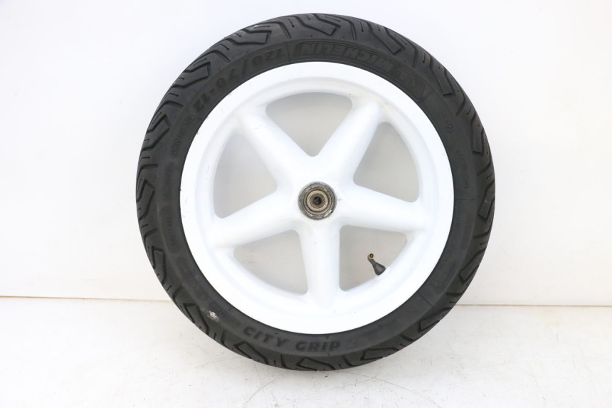 photo de FRONT RIM AND TIRE MBK BOOSTER SPIRIT NAKED 50 (2004 - 2017) - Main view