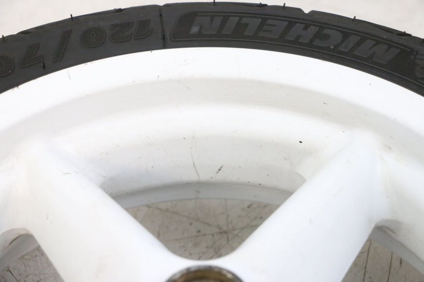 photo de FRONT RIM AND TIRE MBK BOOSTER SPIRIT NAKED 50 (2004 - 2017) - Technical close-up