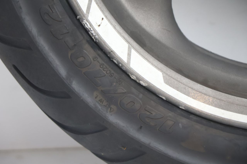 photo de FRONT RIM AND TIRE TGB CITY RS 50 (2011 - 2016) - Product overview