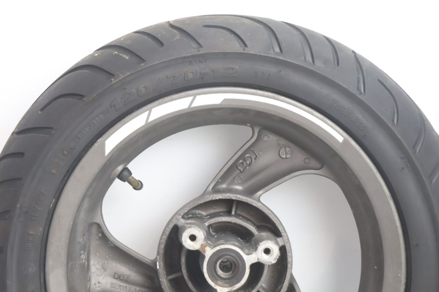 photo de FRONT RIM AND TIRE TGB CITY RS 50 (2011 - 2016) - Markings and original references
