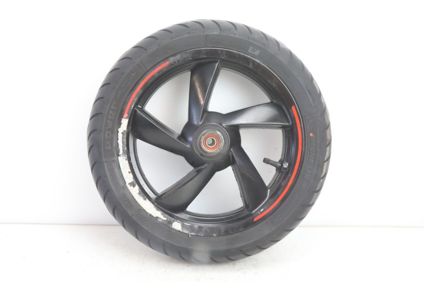 photo de FRONT RIM AND TIRE PEUGEOT CITYSTAR 2T 50 (2018 - 2021) - Main view