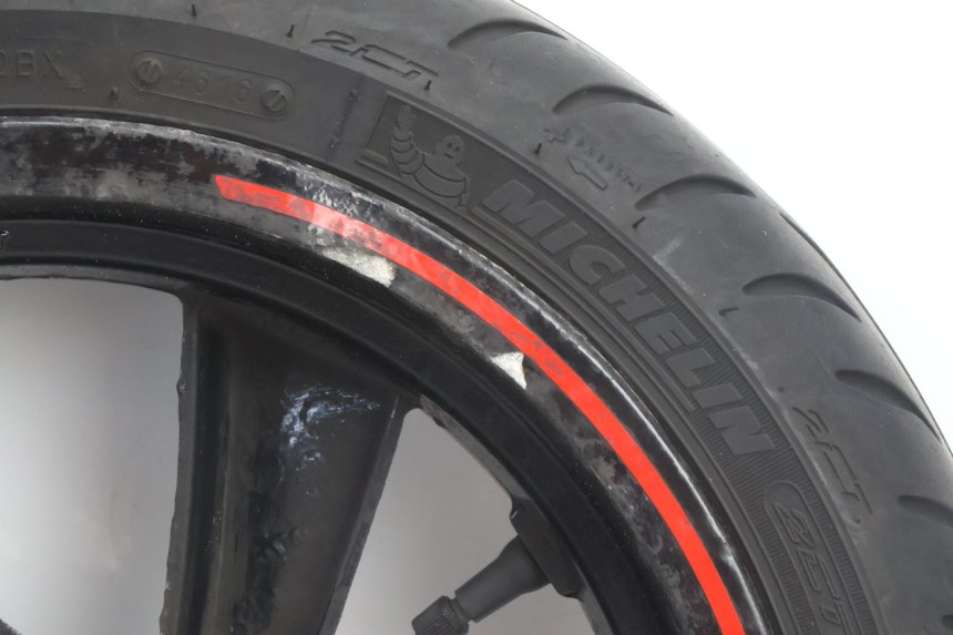 photo de FRONT RIM AND TIRE PEUGEOT CITYSTAR 2T 50 (2018 - 2021) - Distinctive features