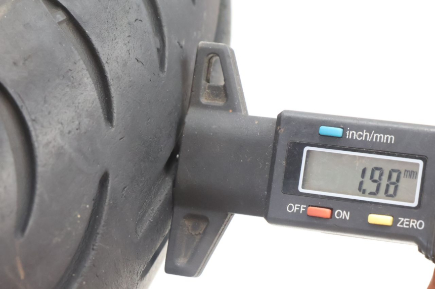 photo de FRONT RIM AND TIRE PEUGEOT CITYSTAR 2T 50 (2018 - 2021) - Spare part profile view