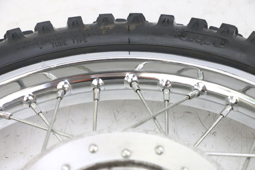 photo de FRONT RIM AND TIRE HONDA CRF-F CRF F 110 (2019 - 2022) - Additional view of the item