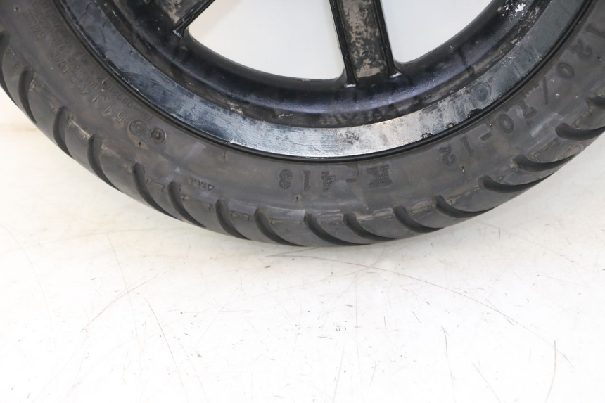 photo de FRONT RIM AND TIRE KEEWAY F-ACT NAKED 50 (2009 - 2014) - Additional view of the item
