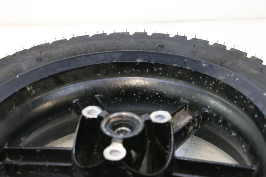 photo de FRONT RIM AND TIRE KEEWAY F-ACT NAKED 50 (2009 - 2014) - Product overview