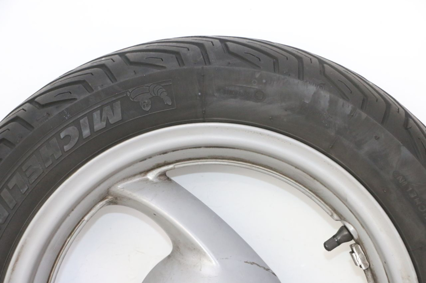 photo de FRONT RIM AND TIRE HONDA FES S-WING SWING ABS 125 (2007 - 2015) - Additional view of the item