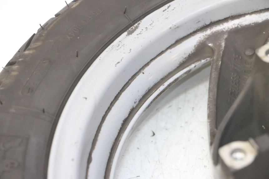 photo de FRONT RIM AND TIRE HONDA FES S-WING SWING ABS 125 (2007 - 2015) - Fixing points details