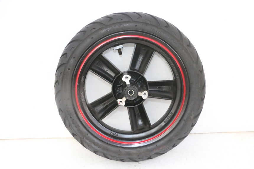 photo de FRONT RIM AND TIRE SYM FIDDLE 3 III 50 (2014 - 2020) - Surface and material condition