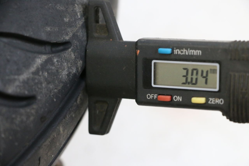 photo de FRONT RIM AND TIRE MBK FLAME X 125 (2007 - 2016) - Component detail