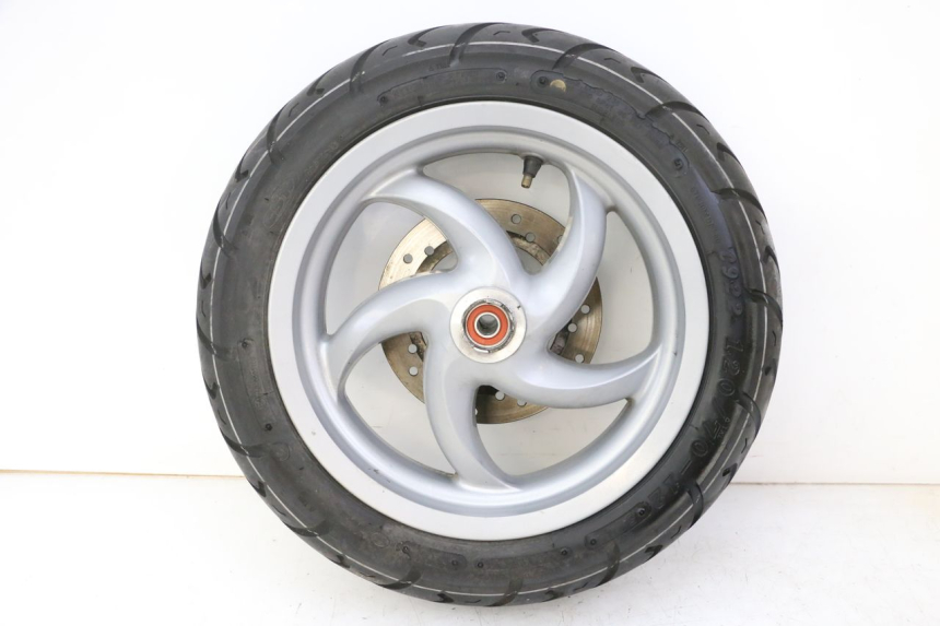 photo de FRONT RIM AND TIRE PIAGGIO FLY 2T 50 (2004 - 2017) - Component detail