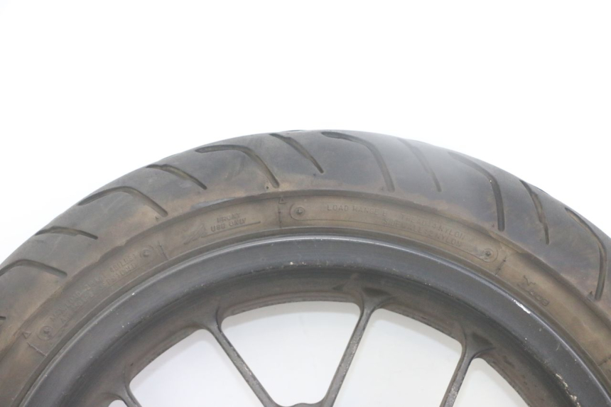 photo de FRONT RIM AND TIRE HONDA FORZA ABS 300 (2013 - 2017) - Distinctive features