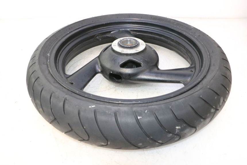 photo de FRONT RIM AND TIRE YAMAHA FZS FAZER 600 (2001 - 2003) - Alternative perspective