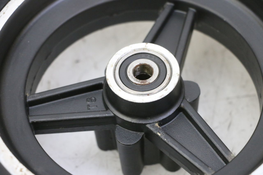 photo de FRONT RIM AND TIRE HITWAY H5 1 - Additional view of the item