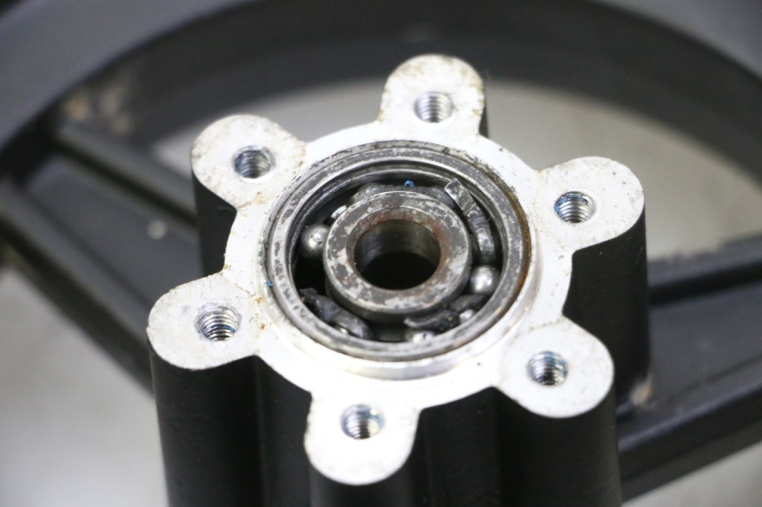 photo de FRONT RIM AND TIRE HITWAY H5 1 - Markings and original references