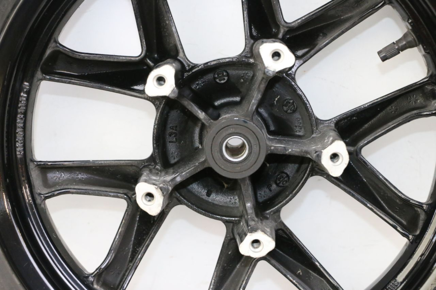 photo de FRONT RIM AND TIRE SYM JOYMAX 125 (2010 - 2017) - Markings and original references