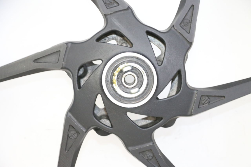 photo de FRONT RIM AND TIRE KIDEN KD125-G 125 (2018 - 2022) - Additional view of the item