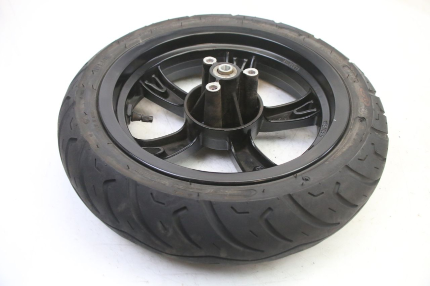 photo de FRONT RIM AND TIRE PEUGEOT KISBEE 2T 50 (2010 - 2017) - Fixing points details