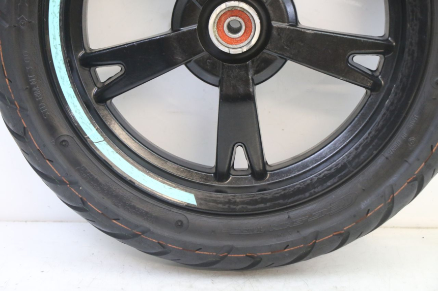 photo de FRONT RIM AND TIRE PEUGEOT KISBEE 4T 50 (2018 - 2022) - Alternative perspective