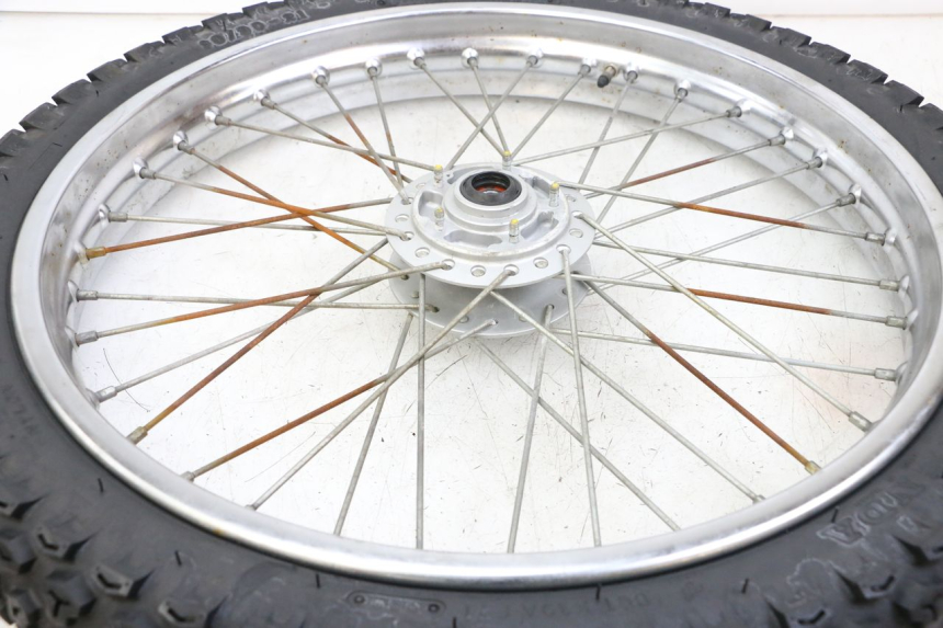 photo de FRONT RIM AND TIRE KYMCO STRYKER OFF ROAD 125 (1999 - 2005) - Product overview