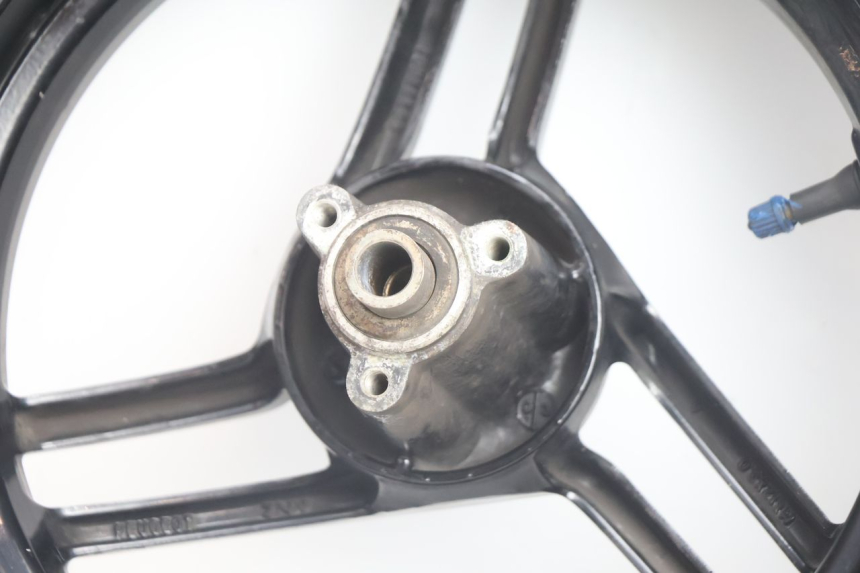 photo de FRONT RIM AND TIRE PEUGEOT LUDIX BLASTER 50 (2006 - 2014) - Markings and original references