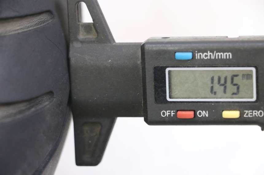 photo de FRONT RIM AND TIRE PEUGEOT LUDIX ONE 50 (2005 - 2008) - Component detail