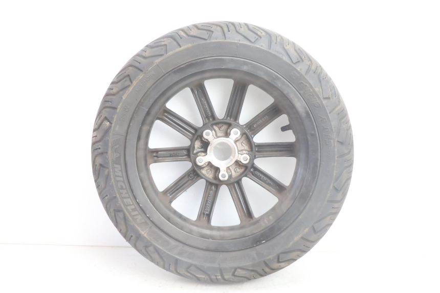 photo de FRONT RIM AND TIRE PIAGGIO MP3 500 (2011 - 2015) - Surface and material condition